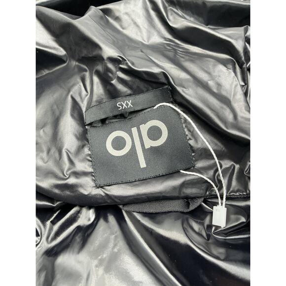 Alo Yoga 'Stunner Puffer' Black Nylon Jacket Size XXS - Picture 4 of 4